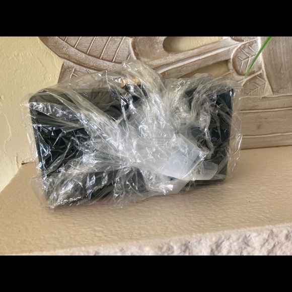 Kate Spade ♠️ Roll Domino Clutch - Picture 12 of 13